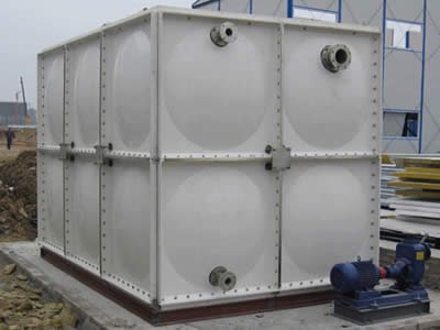 桦川玻璃钢保温水箱